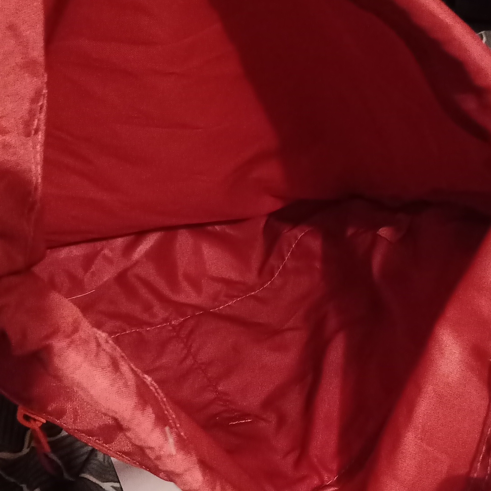 Under Armour Light Weight Backpack - image 3